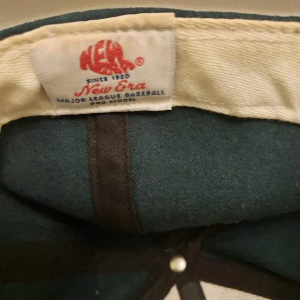 Oakland Athletics A's New Era Diamond Col Fitted Wool Hat MLB Size 7 Made in USA